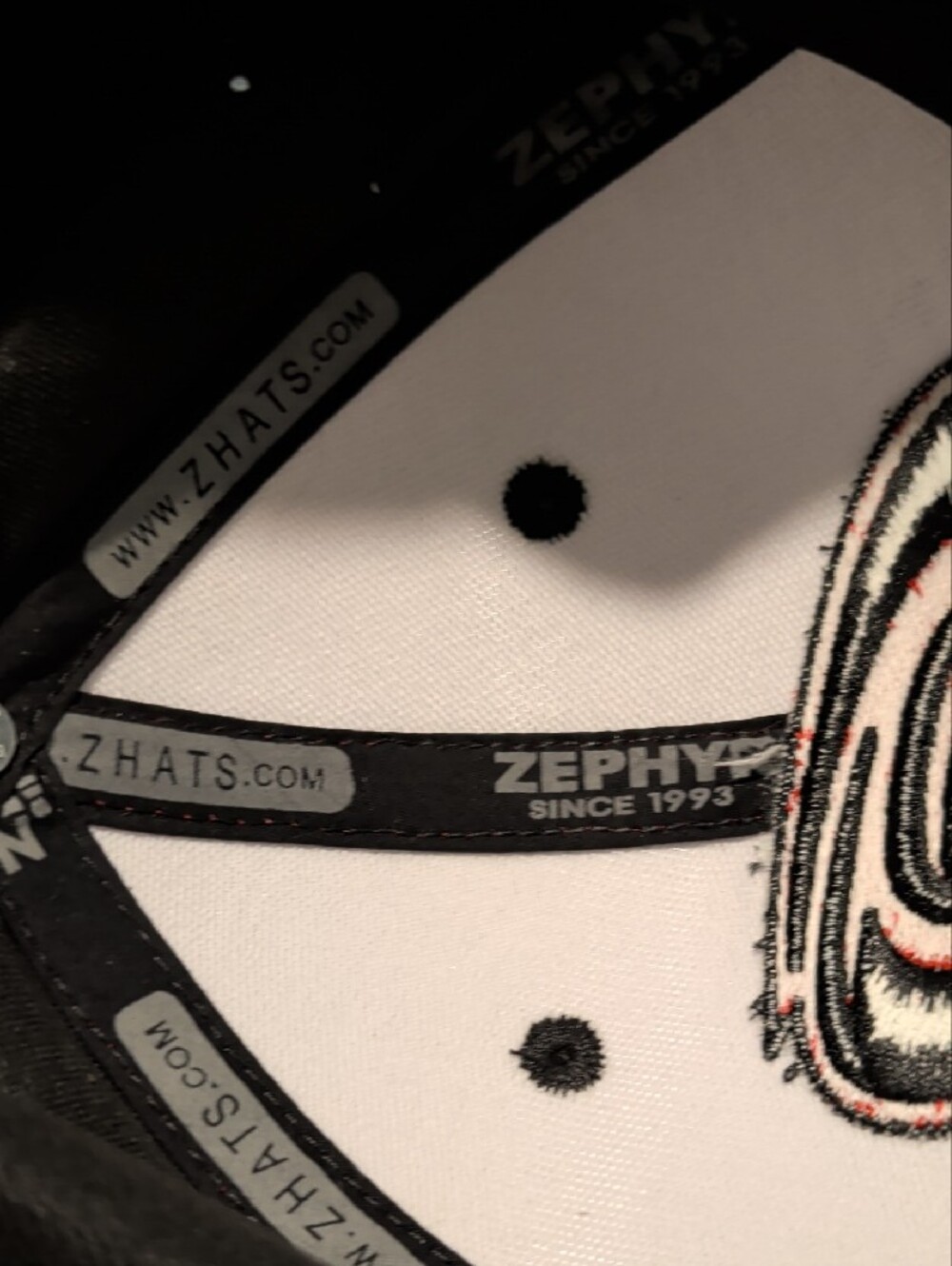 NWOTs Zephyr Carolina Hurricanes White and Black Baseball Cap with Red Logo - Picture 7 of 7